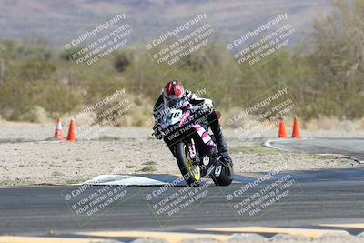 media/Apr-20-2025-CVMA (Sun) [[39090e8767]]/Race 2-Supersport Middleweight/